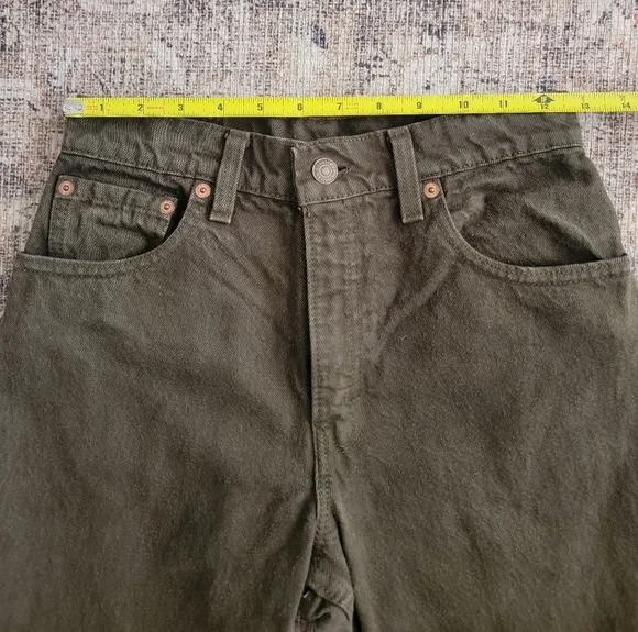 Vintage Levi's 550 | Size 24 - Picture 7 of 12